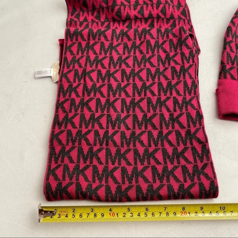 MICHAEL Michael Kors magenta black logo acrylic knit beanie hat and scarf set